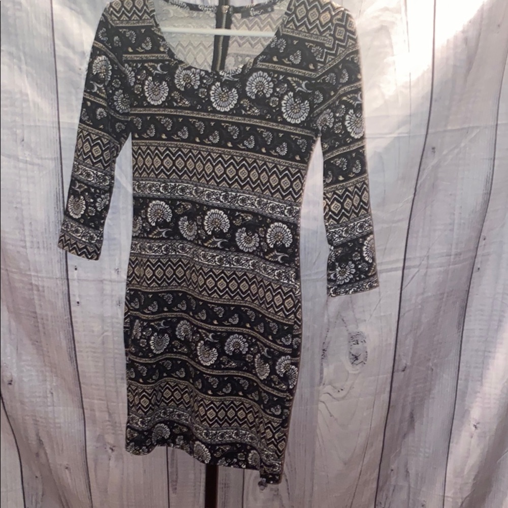 Elegant Black and White Patterned Dress